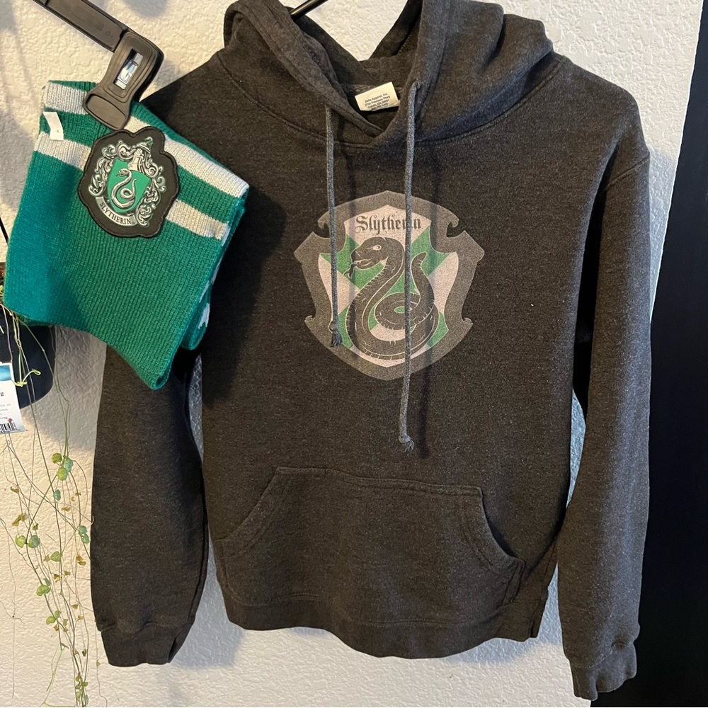 Slytherin hoodie and Slytherin Scarf